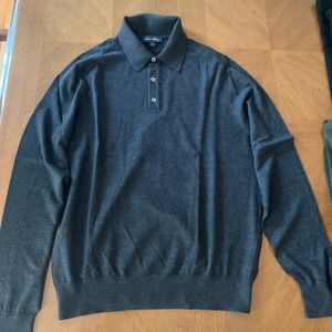 Brooks Brothers long sleeve soft wool (M)
